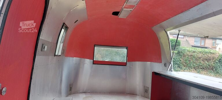 Wohnwagen/Wohnmobil Airstream Globetrotter