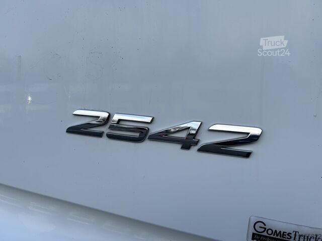 Standaard-SZM Mercedes-Benz Actros 2542 Gigaspace 6x2 / 440 dkm / NL Truck ...