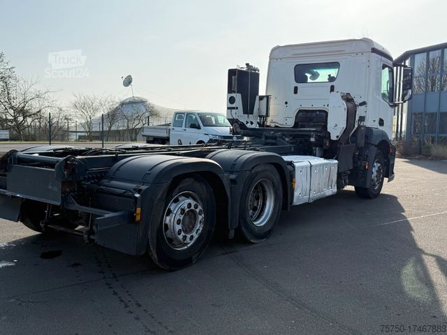 Châssis de camion MERCEDES-BENZ Antos 2533 6x2 Fahrgestell