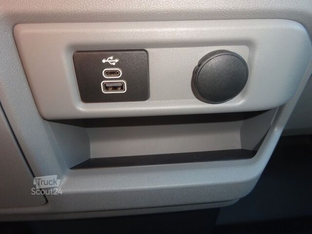 شاحنة بانل FORD Transit Custom DoKa Kasten 320 L2 Trend 4x4 AHK