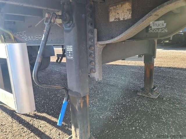 Gardinsida NORDIC S340 | Sliding roof | New tilts | Glavanised ch...