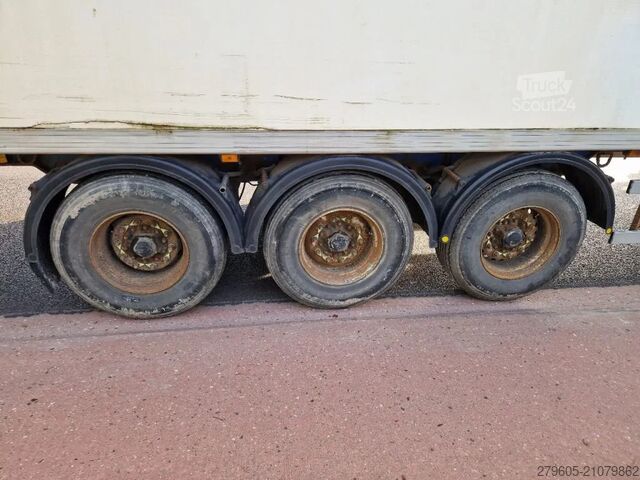 Transport chłodniczy/mrożony Montracon C112747 / CARRIER