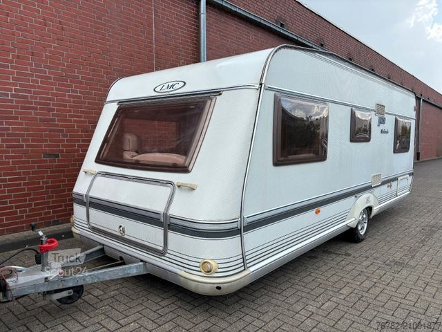Wohnwagen LMC Ambassador 560 K TÜV neu