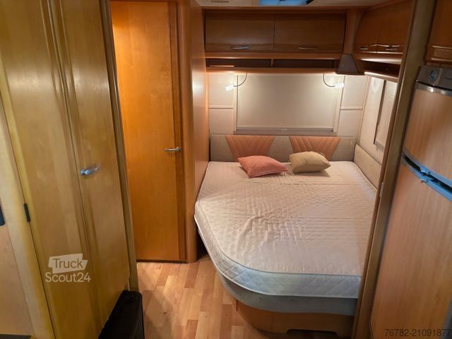 Wohnwagen LMC Ambassador 560 K TÜV neu