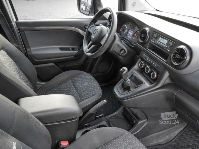 Furgoneta MERCEDES-BENZ Citan 110 CDI Kasten Worker Plus AHK KLIMA DAB
