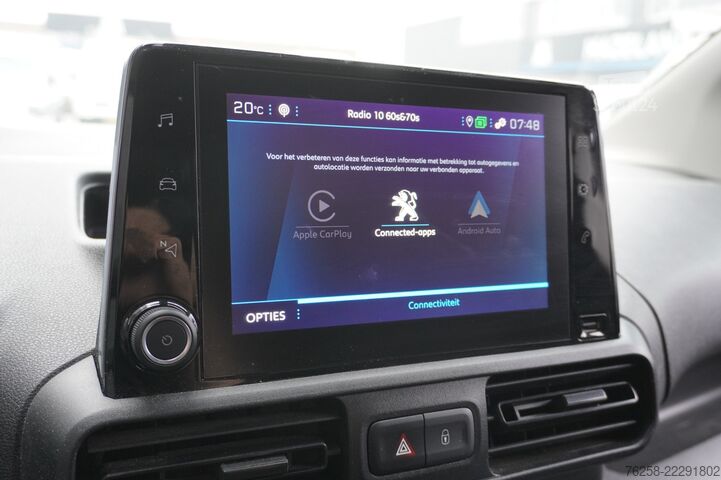 Karavan z visoko streho Peugeot Partner 1.2 PureTech 110Pk Benzine - Airco - Na...