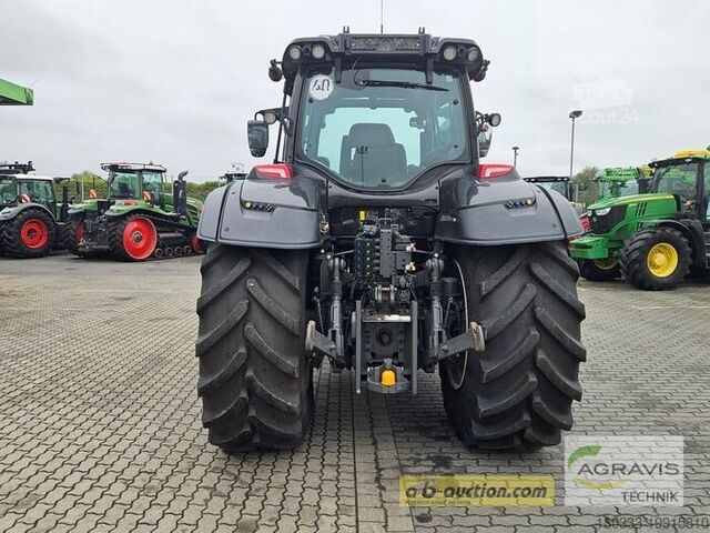 Traktor Valtra T 255 V 2A1