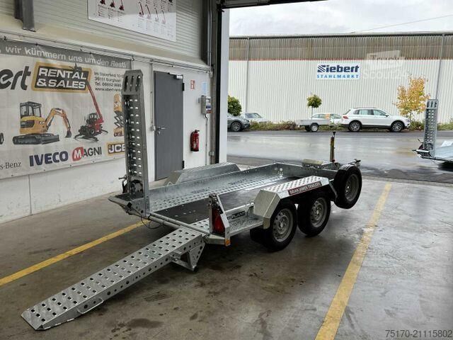 Carregador baixo Brian James Cargo Digger Plant 2 / Länge: 2.800mm / 2.700kg