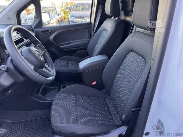 Camioneta familiar de techo alto Mercedes-Benz eCitan Klima Park-Paket