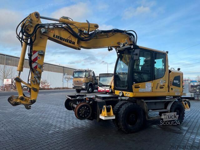 Mobiele graafmachine Liebherr A922 Rail Litronic / 8.277h / Bahnzulassung 2030