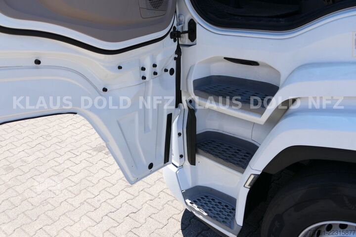 Standardowy ciągnik siodłowy DAF XG 480 High Cab 2-XL Tank Navi Euro 6