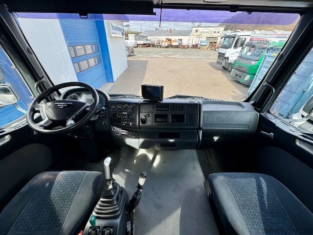 Kiper kamion MAN TGA 35.480 8X4 Abroller mit Container