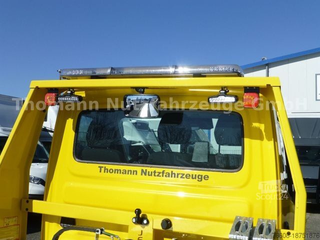 Abschleppwagen IVECO DAILY 72C18 Schiebeplateu Luftfed Navi