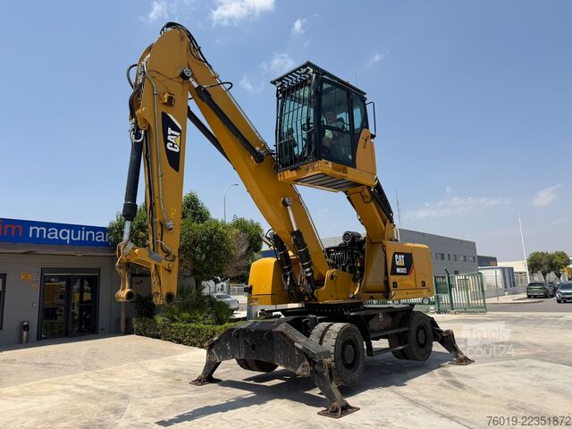 حفار متحرك Caterpillar MH3022