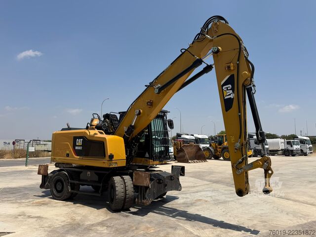 حفار متحرك Caterpillar MH3022