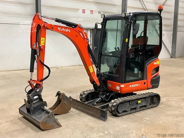 Мини-экскаватор Kubota KX 019-4 powertilt