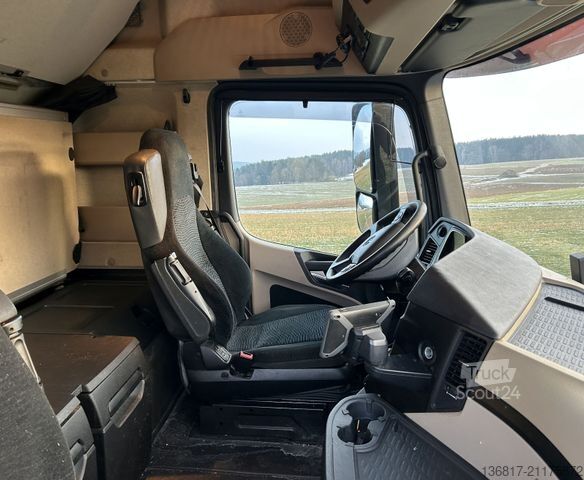 Objemový tahač MERCEDES-BENZ Actros 1848 E6 Lowliner BigSpace
