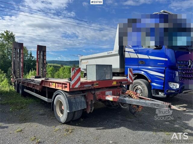  NC Machinery Trailer with Hydraulic Ramps