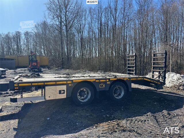  NC machinery trailer with manual loading ramps
