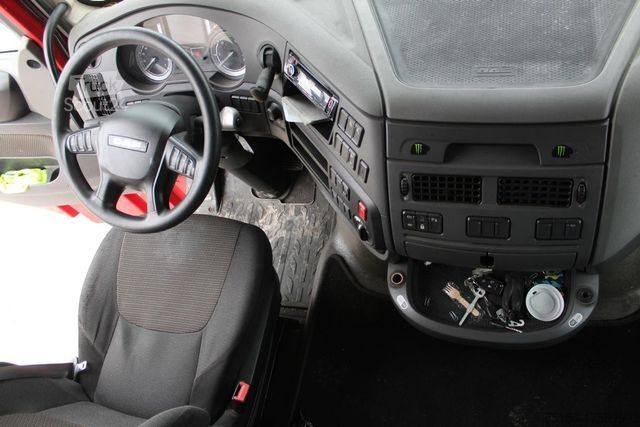 Standard nyergesvontató DAF XF 460 4x2 BL - SC - 2 x Tank - Nr.: 624