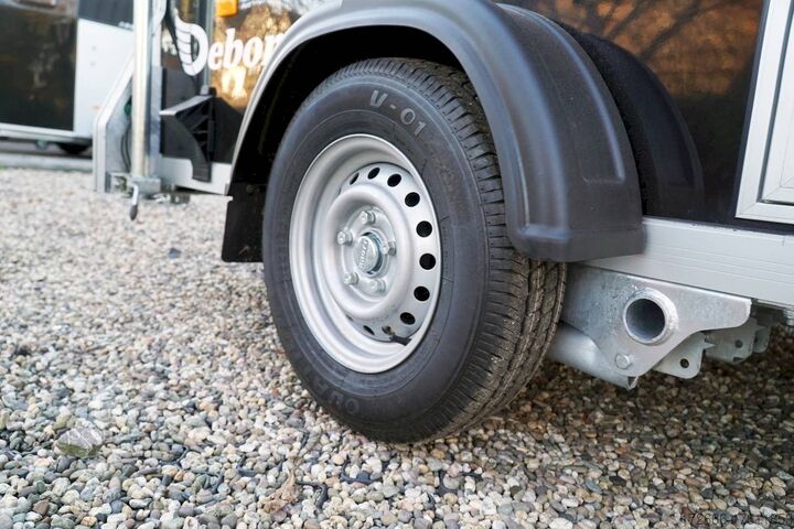 Valiză Cheval Liberte DEBON CARGO 1300 ISEITENTÜR 300X150X165CM 1300KG