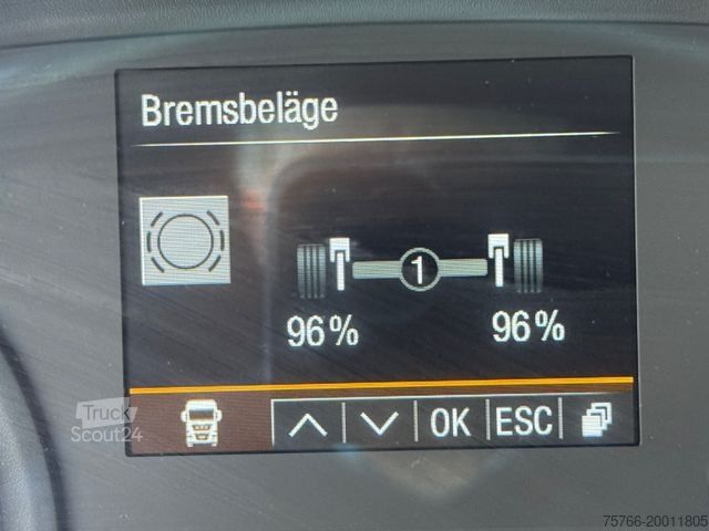 LKW mit Getränkeaufbau MAN TGM 26.320 L / LBW / 2xAHK / LENKACHSE / 18 PAL