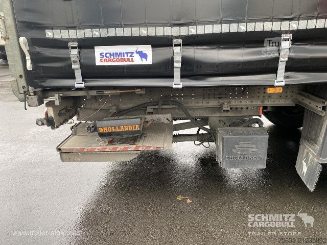 Открытый полуприцеп с тентом Schmitz Cargobull Semitrailer Curtainsider Standard Hayon