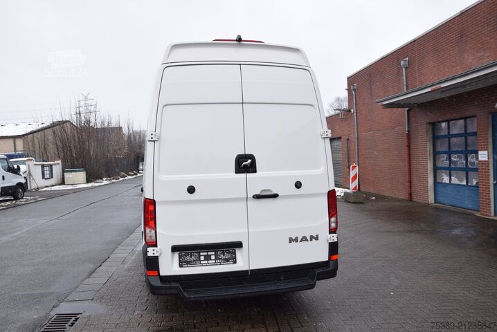 Fourgon surélevé MAN TGE  Kasten 3.140 extralang Superhochdach LED