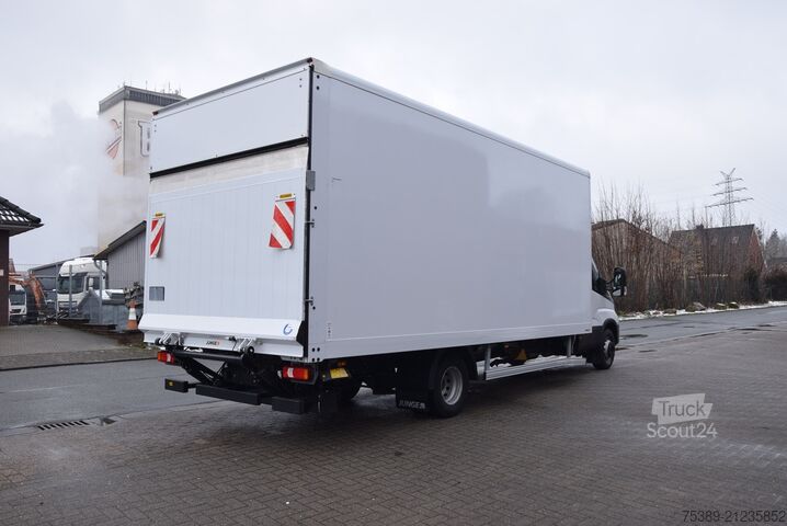 Fourgon tôlé Iveco Daily  70 C18 Koffer LBW Luftfederung Klima Temp