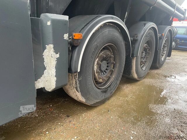 Silo Lambrecht 09LK30 * Meel * Flour * Powder * 7 x Compartime...