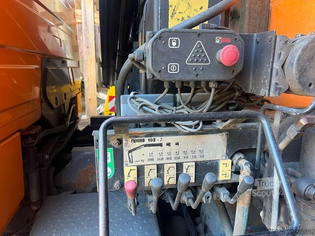 Camion plateau MERCEDES-BENZ LK 1324 6 Zylinder*Hiab 102 kran*OM 366Schalter*