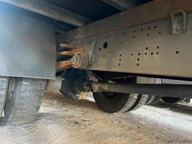 Camion plateau MERCEDES-BENZ LK 1324 6 Zylinder*Hiab 102 kran*OM 366Schalter*