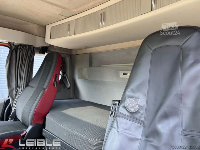 Autocarro ribaltabile VOLVO FH500 8x4*Dreiseitenkipper*Bordmatik*VEB*Liege