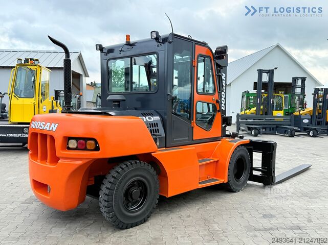 Chariot élévateur à 4 roues DOOSAN 70 / DUPLEX / FORK 2500MM / POSITIONER