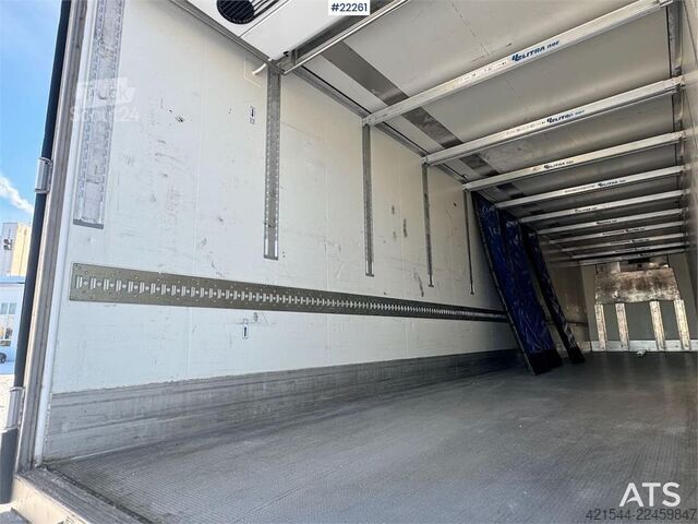 Krone kastveida puspiekabe ar Thermo King dzesēšanas iekārtu Krone box semi-trailer with Thermo King unit