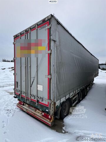  Tyllis Jumbo curtain side semi-trailer