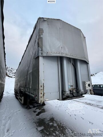  Tyllis Jumbo curtain side semi-trailer
