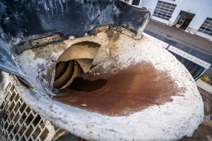 Blender VOLVO FMX 410 BB+LIEBHERR 9m3