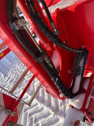 Semoir Pöttinger Terrasem C6 Artis