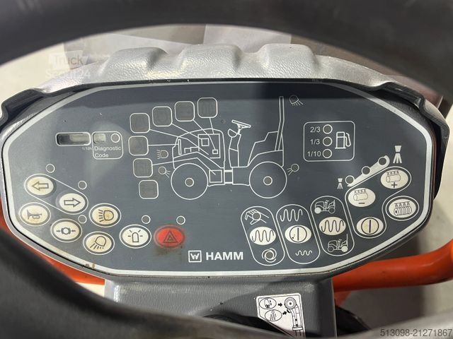 Envalsvält HAMM TANDEM WALZE / ROLLER HD 8 VV KUBOTA KNICKGELENK