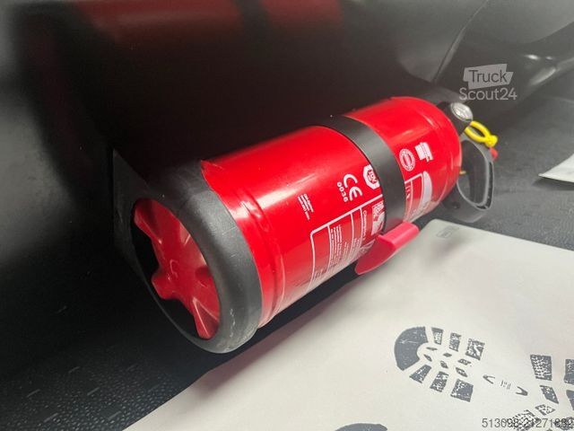 Fourgon tôlé VOLKSWAGEN T6.1 BOTT REGALS. TEMP. SHZ NAVI KLIMA 1.HAND