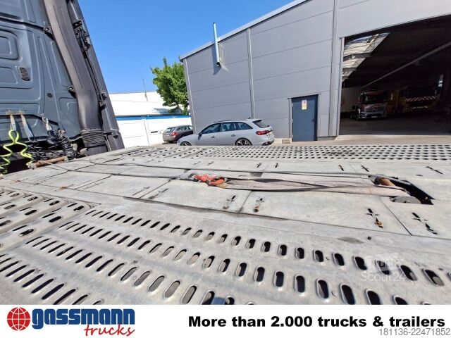 Polpriklopnik z nizko nakladalno ploščadjo  KALEPAR KLP1Y, Tieflader für Fahrzeugtransporte