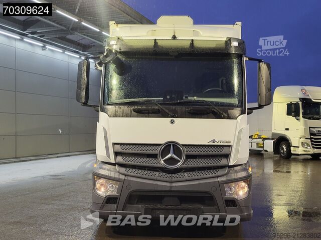 Bőrönd Mercedes Antos 2543 6X2 Lift-Axle Lifting roof 2000 kg L...