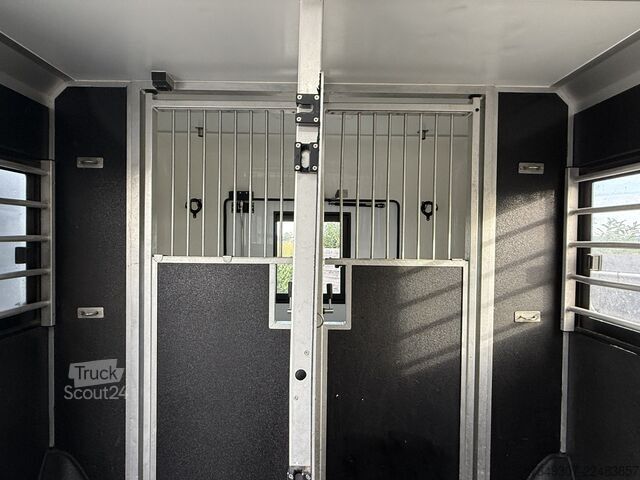 Wolfs Trucks B.V. Wolfs Trucks B.V. Wolfs Trucks B.V.