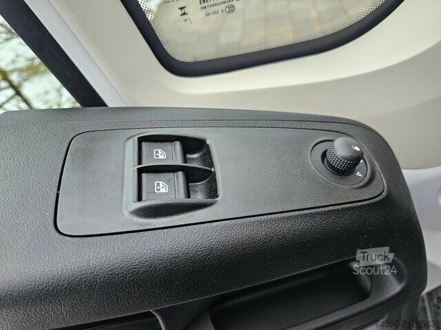 Fourgon tôlé Fiat Ducato MAXI 35 180 Koffer L:4,9 H:2,3 LED Kam.