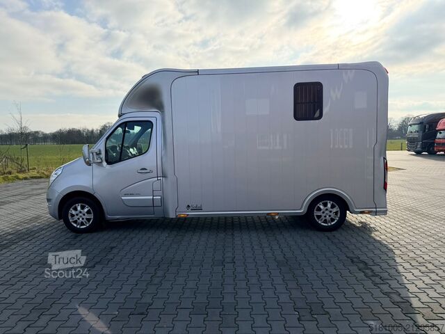 Transport koni Renault Master Renault Master Sodiak 2 paards / 3 pony's