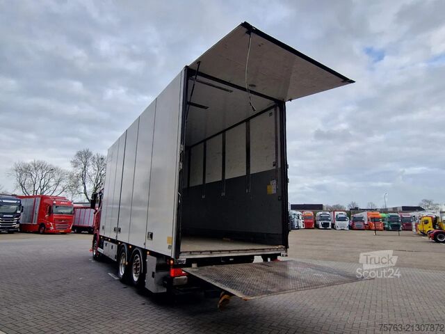 Valise Scania R580 V8 NGS Highline 6x2*4 - Box with sidedoors...