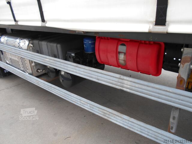 вантажівка з платформою і тентом Iveco Stralis 360 6X2 - Centina + Sponda