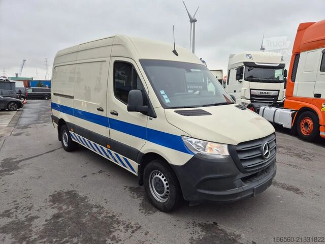 Fourgon Mercedes-Benz SPRINTER 311 CDI