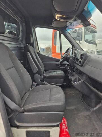 Fourgon Mercedes-Benz SPRINTER 311 CDI